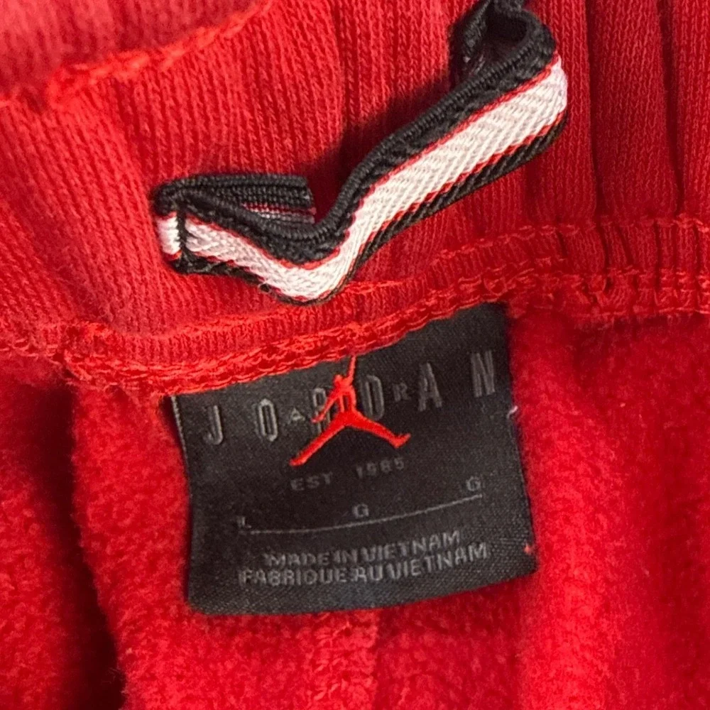 Jordan Sweatpants Mens Large Red Jumpman Fleece Joggers EUC